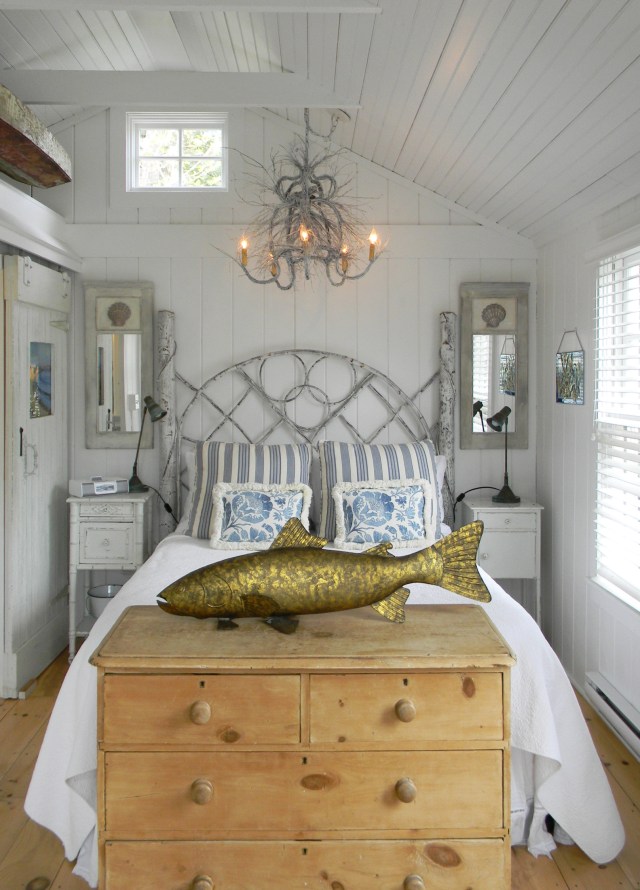 Cottage interior 2014