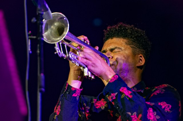 Wa par Victor Diaz Lamich