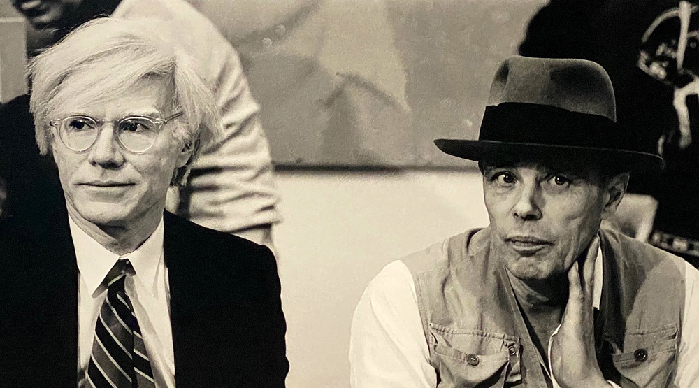 This image has an empty alt attribute; its file name is due-amici-beuys-and-warhol-1.jpg